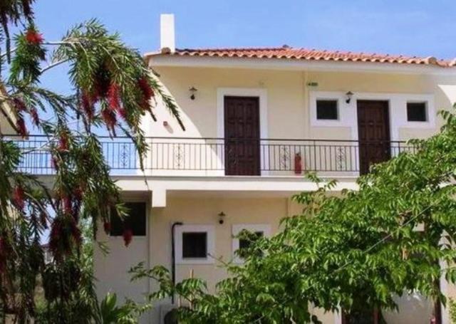 Sirius Hotel Finikounta Exterior photo